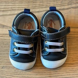 EUC Chocolate Brown See Kai Run shoes, infant size 4